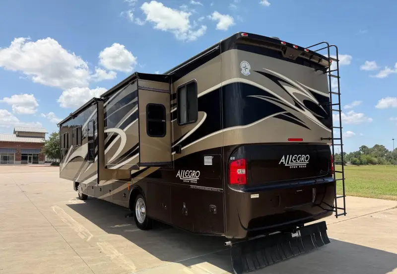 2014 Tiffin Allegro Open Road 36LA photo 7