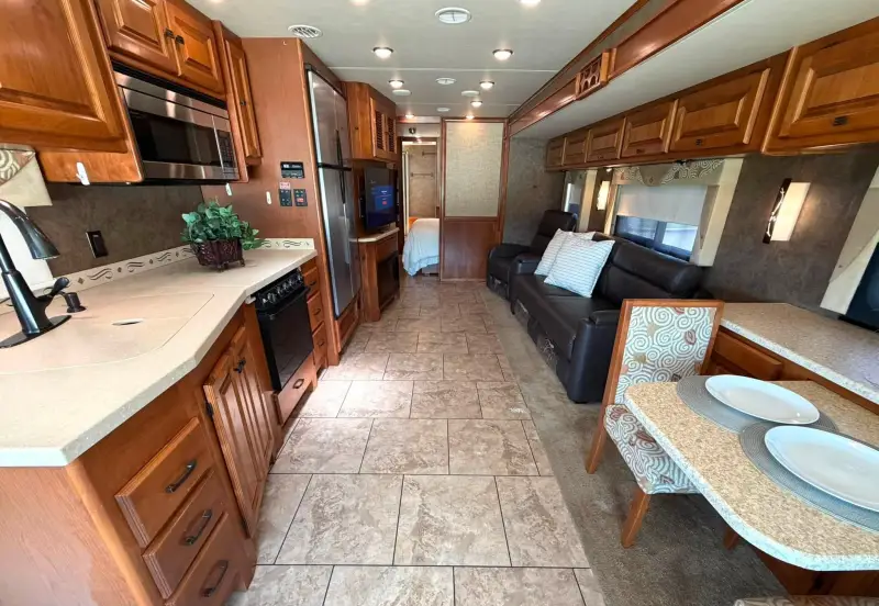 2014 Tiffin Allegro Open Road 36LA photo 12