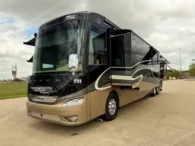 2014 Newmar Essex 4557