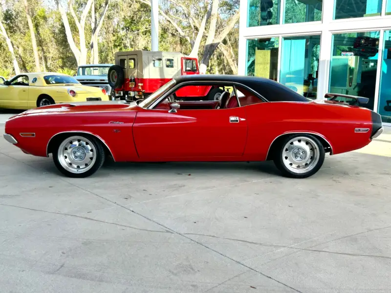 1970 Dodge Challenger R/T photo 46