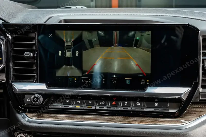 2021 Chevrolet Silverado 1500 Crew Cab RST photo 7