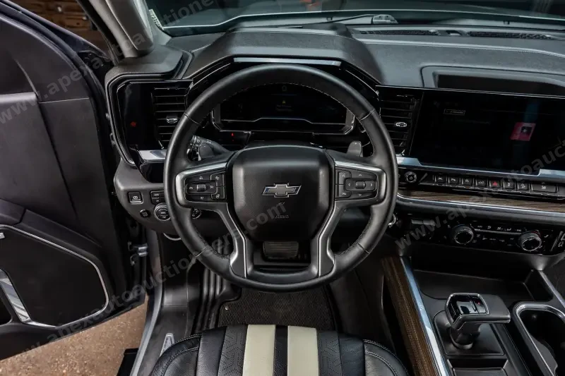 2021 Chevrolet Silverado 1500 Crew Cab RST photo 20
