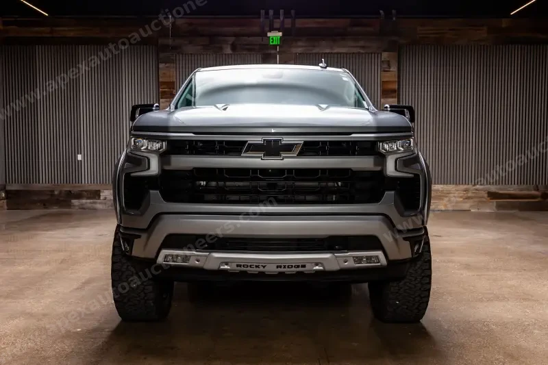 2021 Chevrolet Silverado 1500 Crew Cab RST photo 28