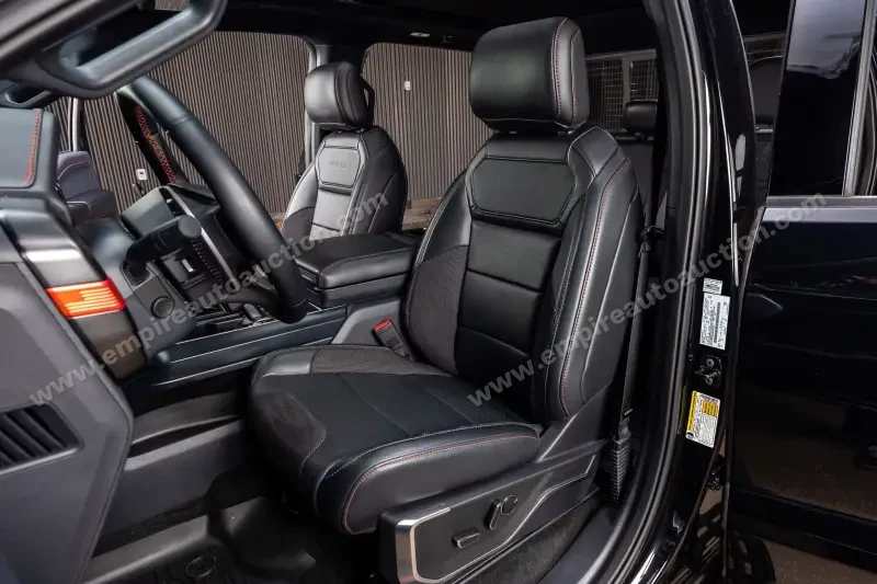 2023 Ford F150 SuperCrew Cab Raptor photo 18