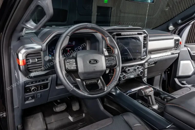 2023 Ford F150 SuperCrew Cab Raptor photo 7