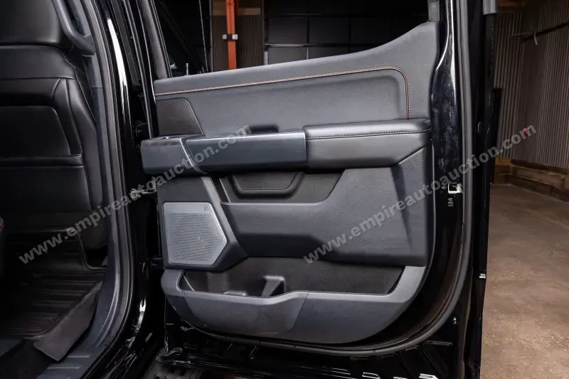 2023 Ford F150 SuperCrew Cab Raptor photo 27