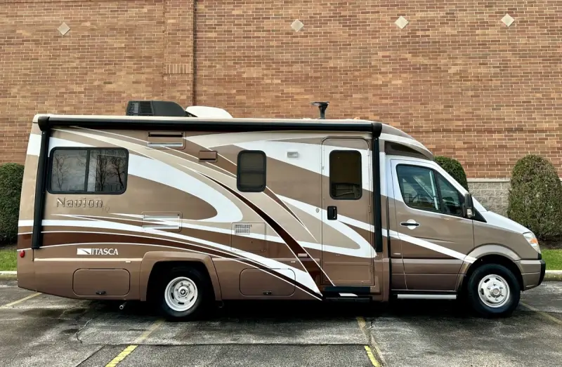 2012 Sprinter Itasca Navion IQ M-24G photo 34