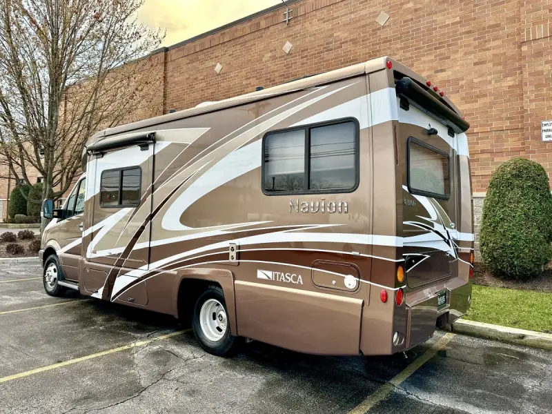 2012 Sprinter Itasca Navion IQ M-24G photo 36