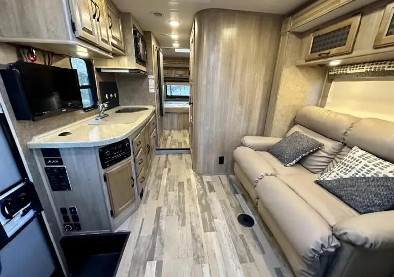 2016 Coachmen Prism 24G photo 44