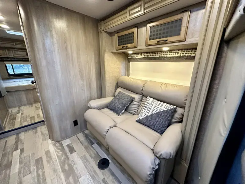 2016 Coachmen Prism 24G photo 10