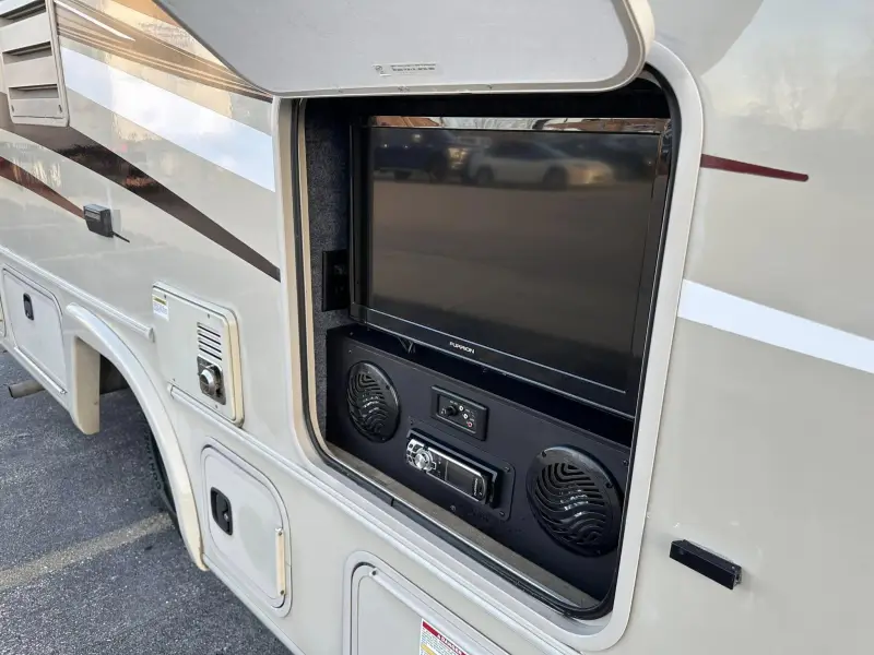 2016 Coachmen Prism 24G photo 39