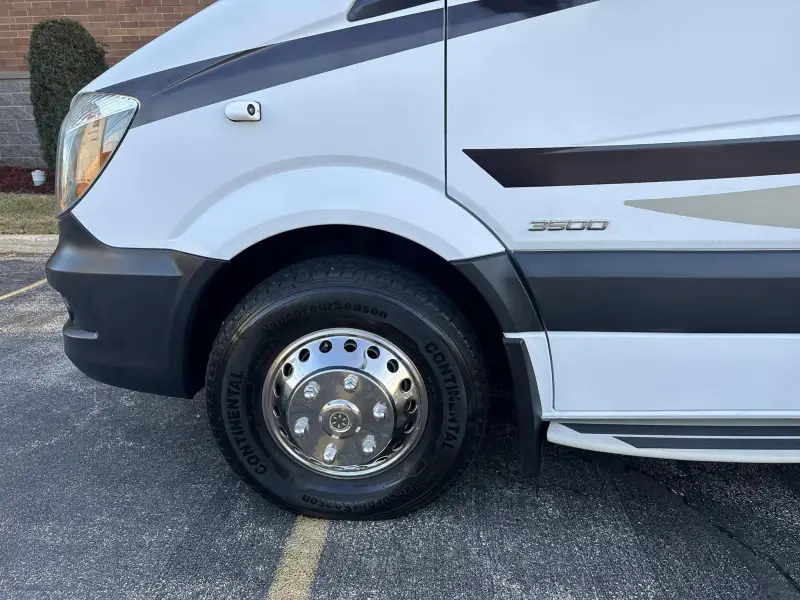 2016 Coachmen Prism 24G photo 47