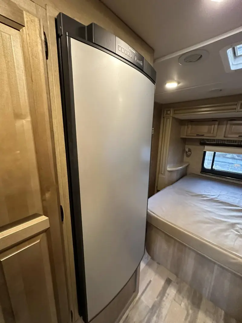 2016 Coachmen Prism 24G photo 18