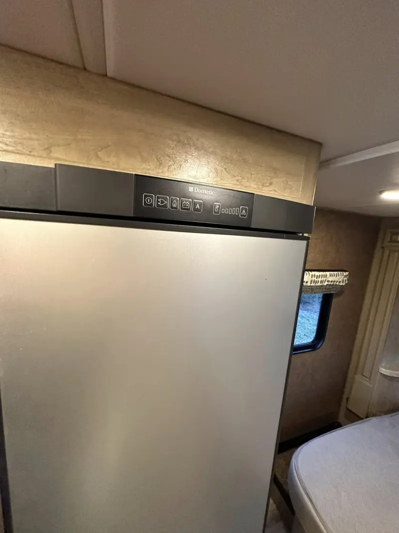 2016 Coachmen Prism 24G photo 19