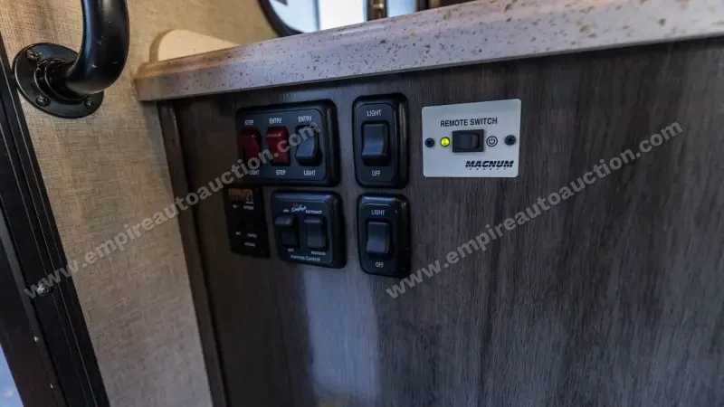 2018Fleetwood Pulse 24A Conversion photo 92