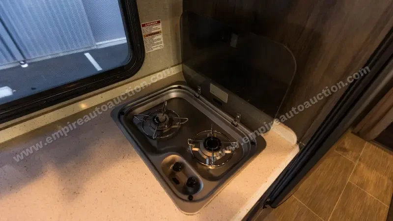 2018Fleetwood Pulse 24A Conversion photo 70