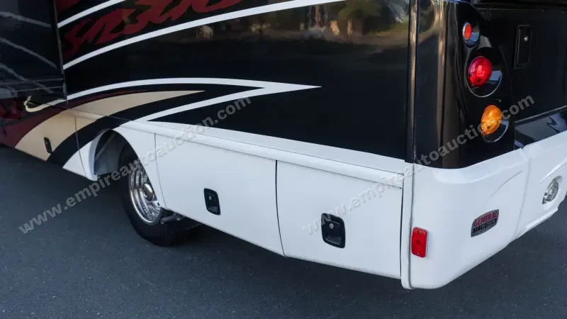 2018Fleetwood Pulse 24A Conversion photo 23