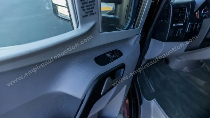 2018Fleetwood Pulse 24A Conversion photo 48