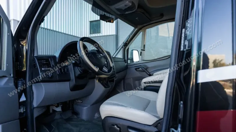 2018Fleetwood Pulse 24A Conversion photo 42