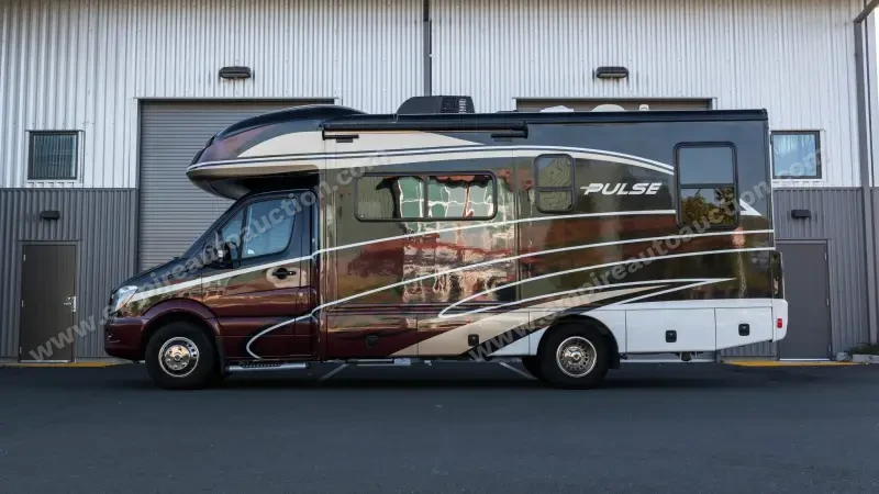 2018Fleetwood Pulse 24A Conversion photo 2