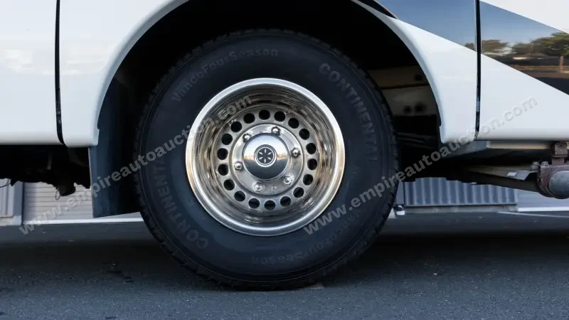 2018Fleetwood Pulse 24A Conversion photo 38