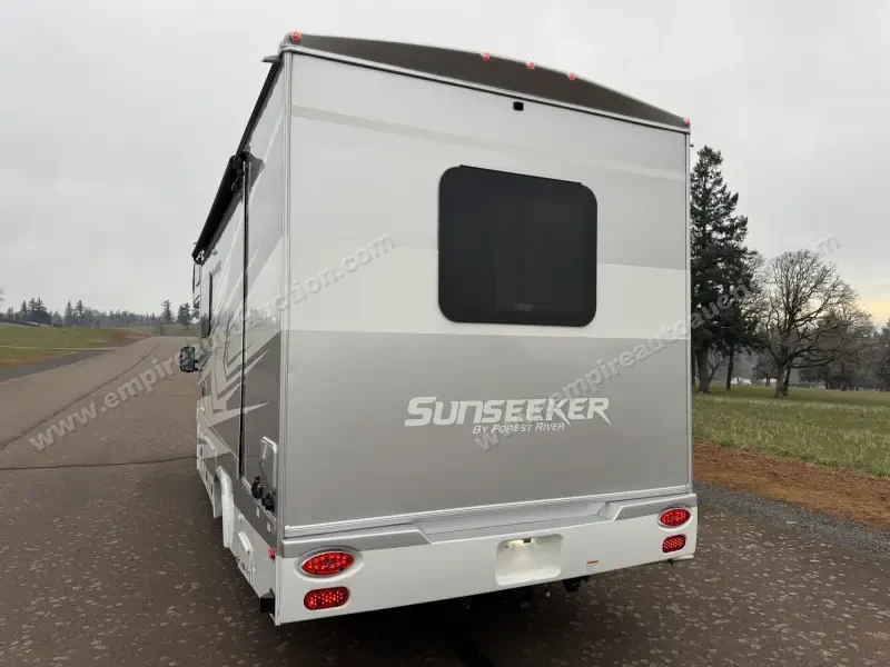 2022 Forest River Sunseeker MBS photo 10