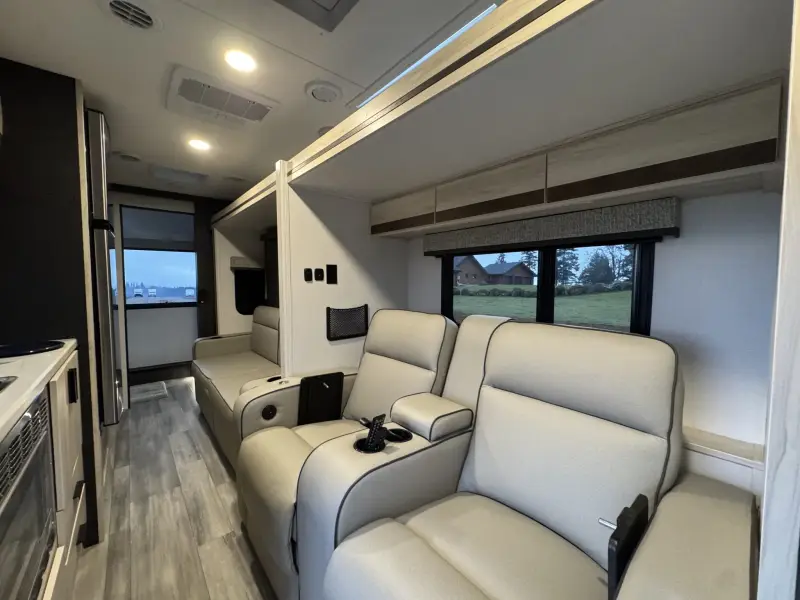 2022 Forest River Sunseeker MBS photo 104