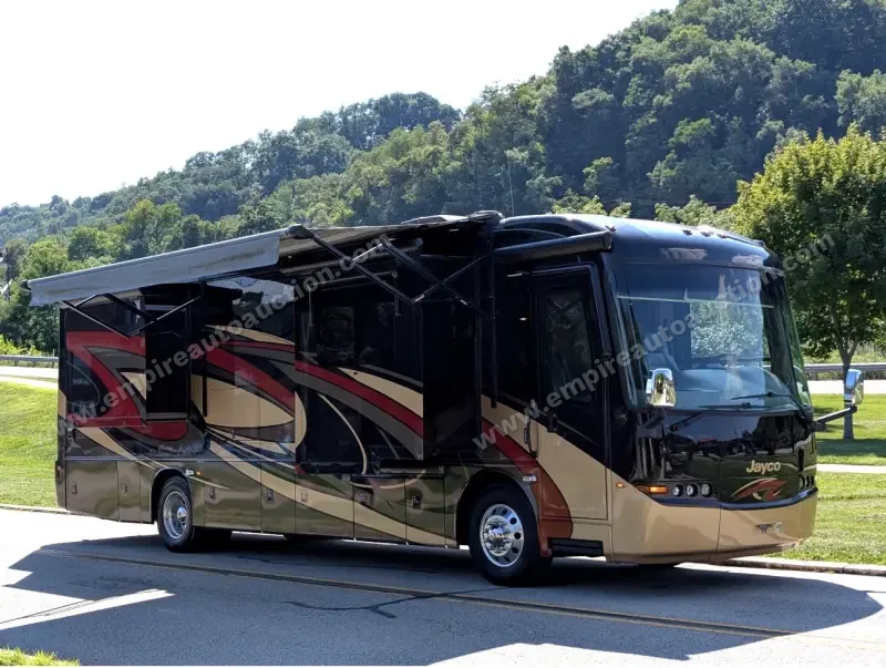 2019 Jayco Embark 37MB photo 27