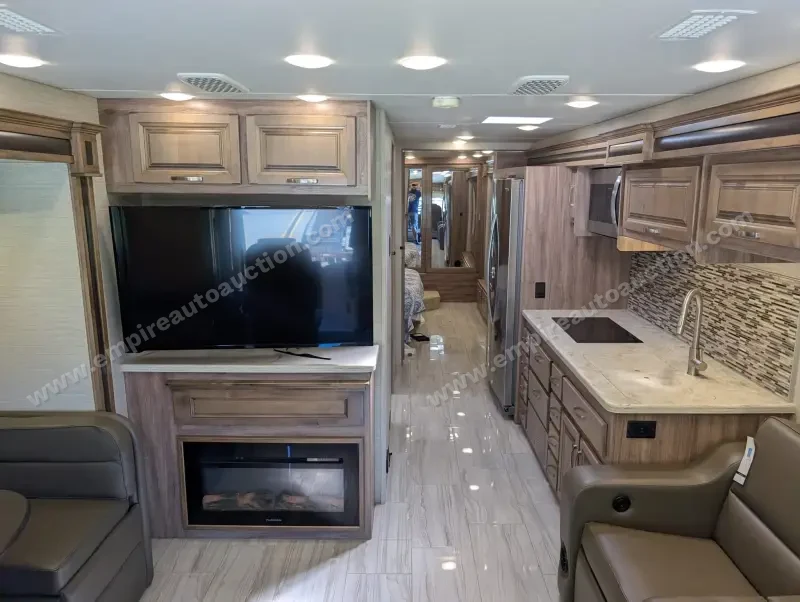 2019 Jayco Embark 37MB photo 147