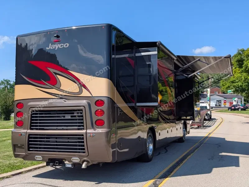 2019 Jayco Embark 37MB photo 19