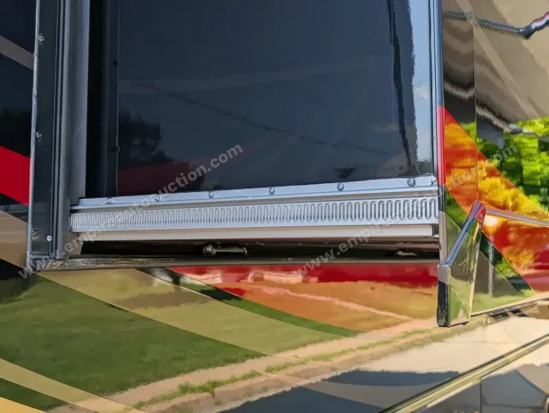 2019 Jayco Embark 37MB photo 51
