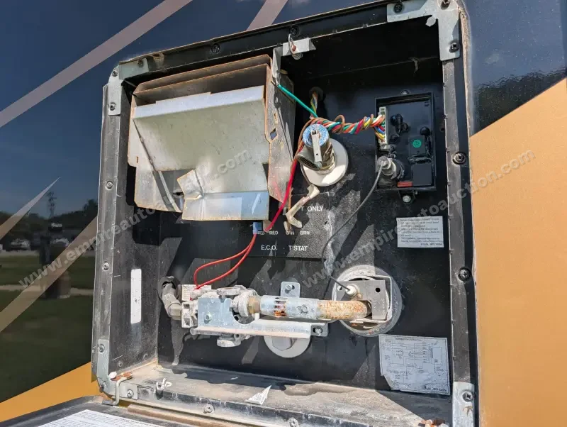 2019 Jayco Embark 37MB photo 262