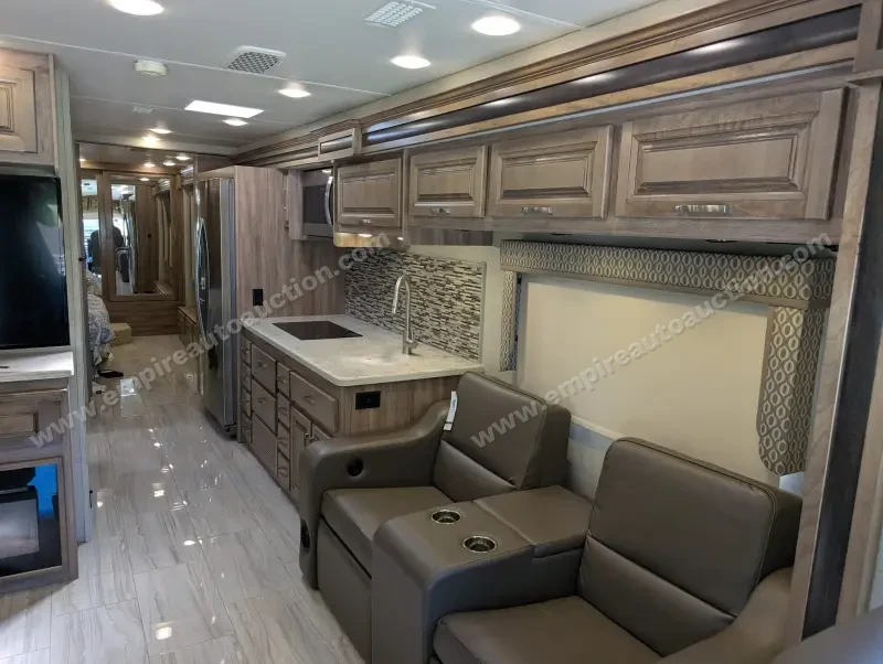 2019 Jayco Embark 37MB photo 154