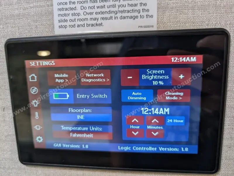 2019 Jayco Embark 37MB photo 137