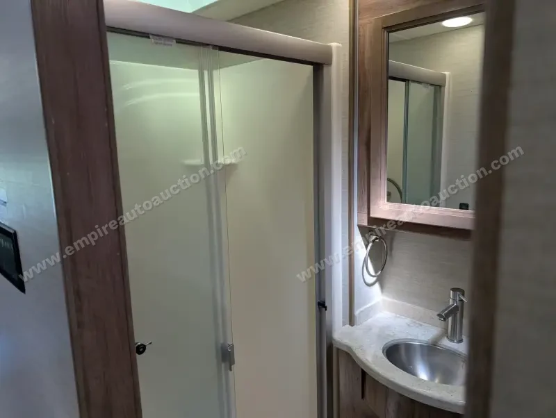 2019 Jayco Embark 37MB photo 222