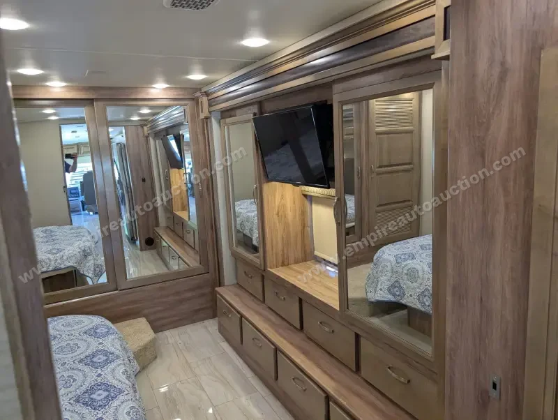 2019 Jayco Embark 37MB photo 199