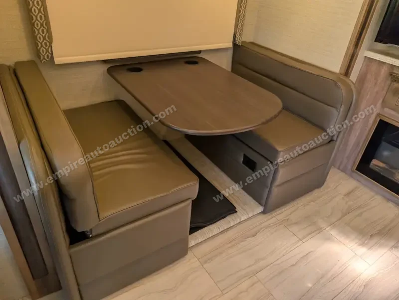 2019 Jayco Embark 37MB photo 167