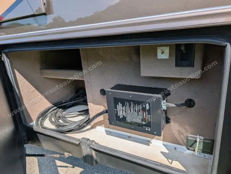 2019 Jayco Embark 37MB photo 266