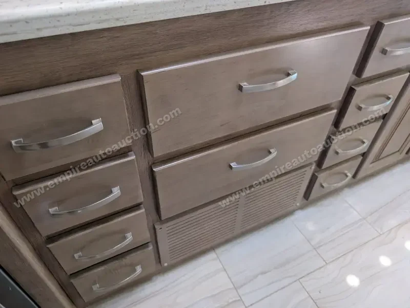 2019 Jayco Embark 37MB photo 185