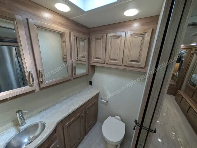 2019 Jayco Embark 37MB photo 208