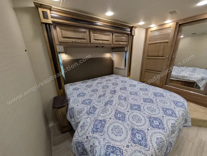2019 Jayco Embark 37MB photo 192