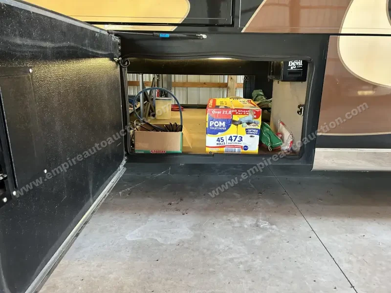 2018 Entegra Anthem 44A Motorcoach photo 25
