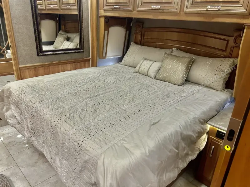 2018 Entegra Anthem 44A Motorcoach photo 111