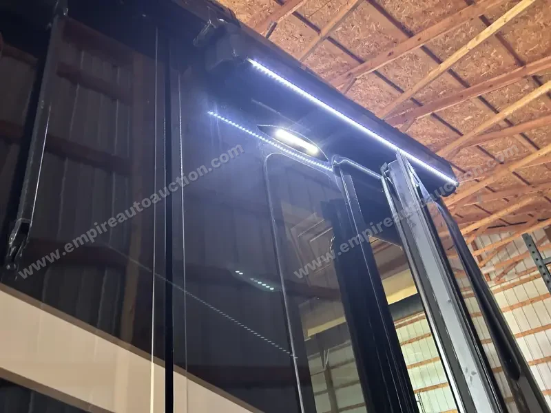 2018 Entegra Anthem 44A Motorcoach photo 19