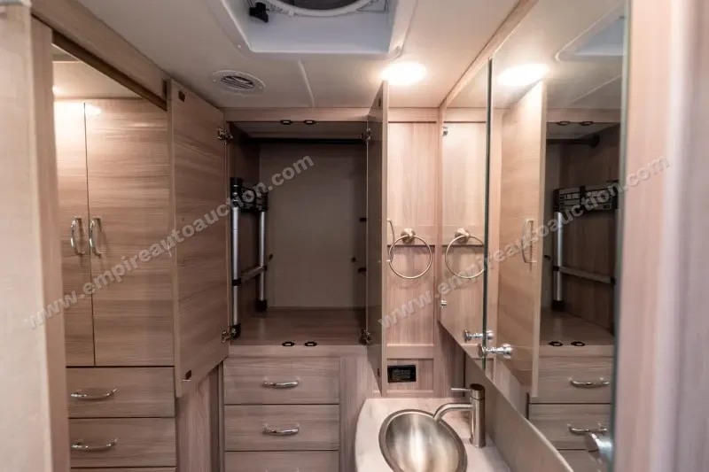 2023 Thor Motor Coach Tiburon 24FB photo 124