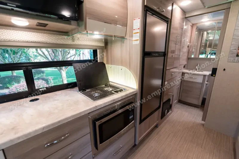 2023 Thor Motor Coach Tiburon 24FB photo 98
