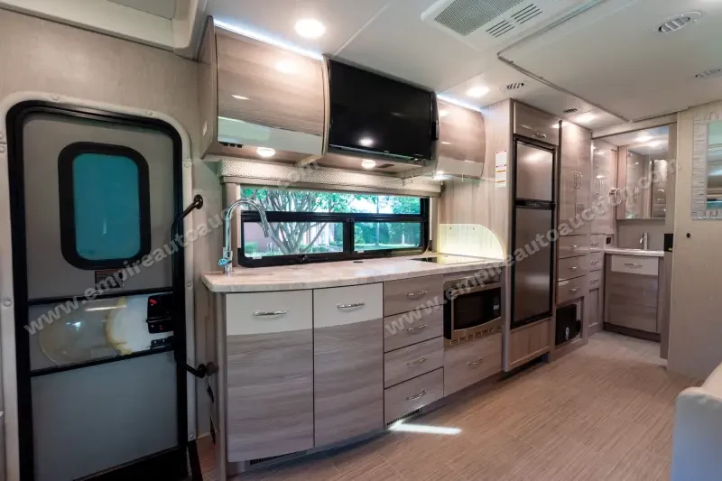2023 Thor Motor Coach Tiburon 24FB photo 91
