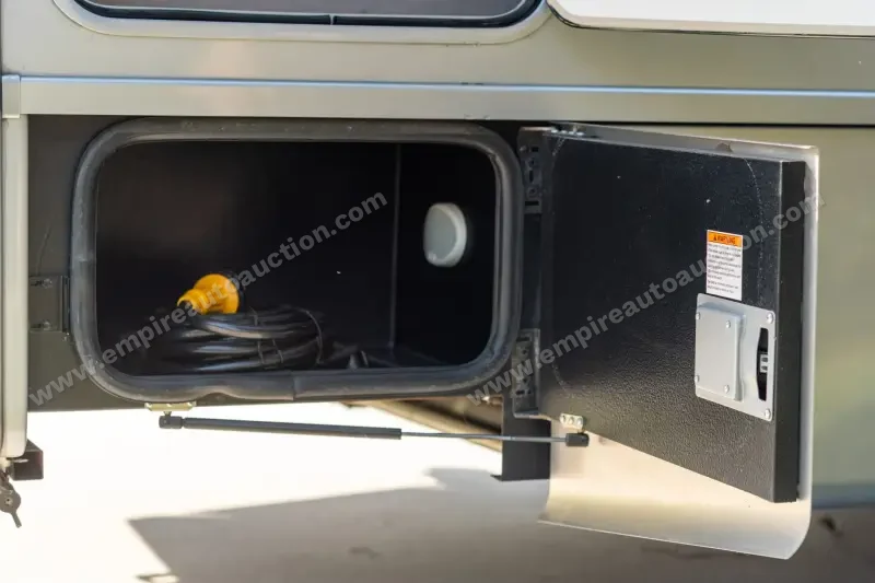 2023 Thor Motor Coach Tiburon 24FB photo 51