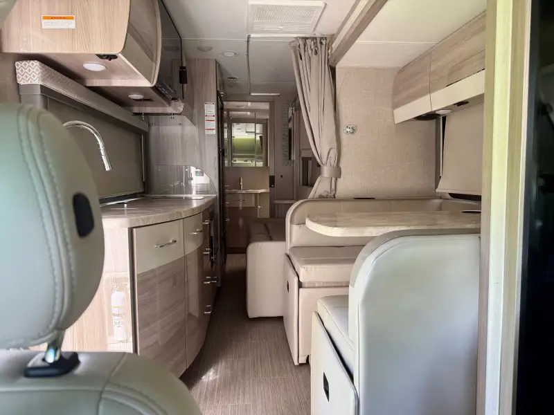 2023 Thor Motor Coach Tiburon 24FB photo 148