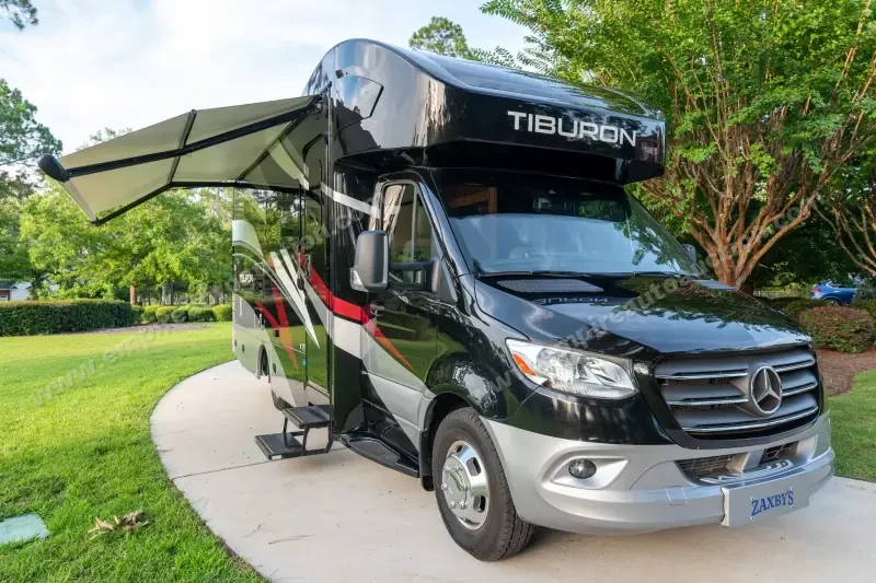 2023 Thor Motor Coach Tiburon 24FB photo 15